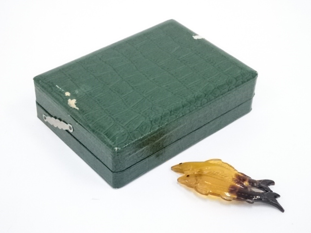 K1？ 本鼈甲 透彫鯉帯留 9g 東Y7-0916⭐︎2F アンティーク着物